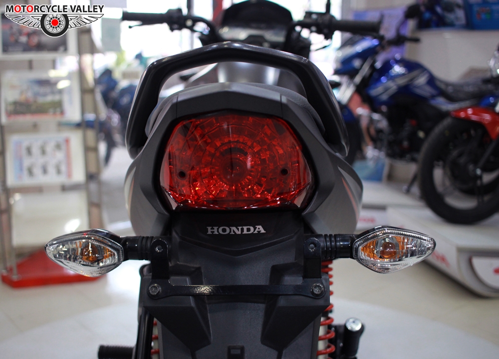 Livo Photo Gallery . All kind of Honda Livo Drum Brake Images